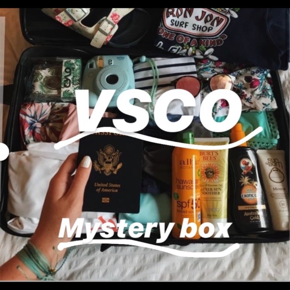 ✨10+ piece VSCO Mystery box🎁